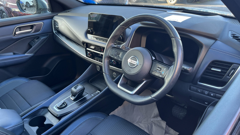 Nissan Qashqai 1.3 DiG-T MH 158 Tekna 5dr 4WD Xtronic Petrol Hatchback